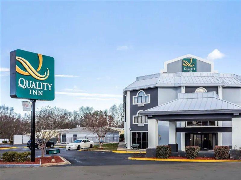 Quality Inn & Suites Солсбери Экстерьер фото