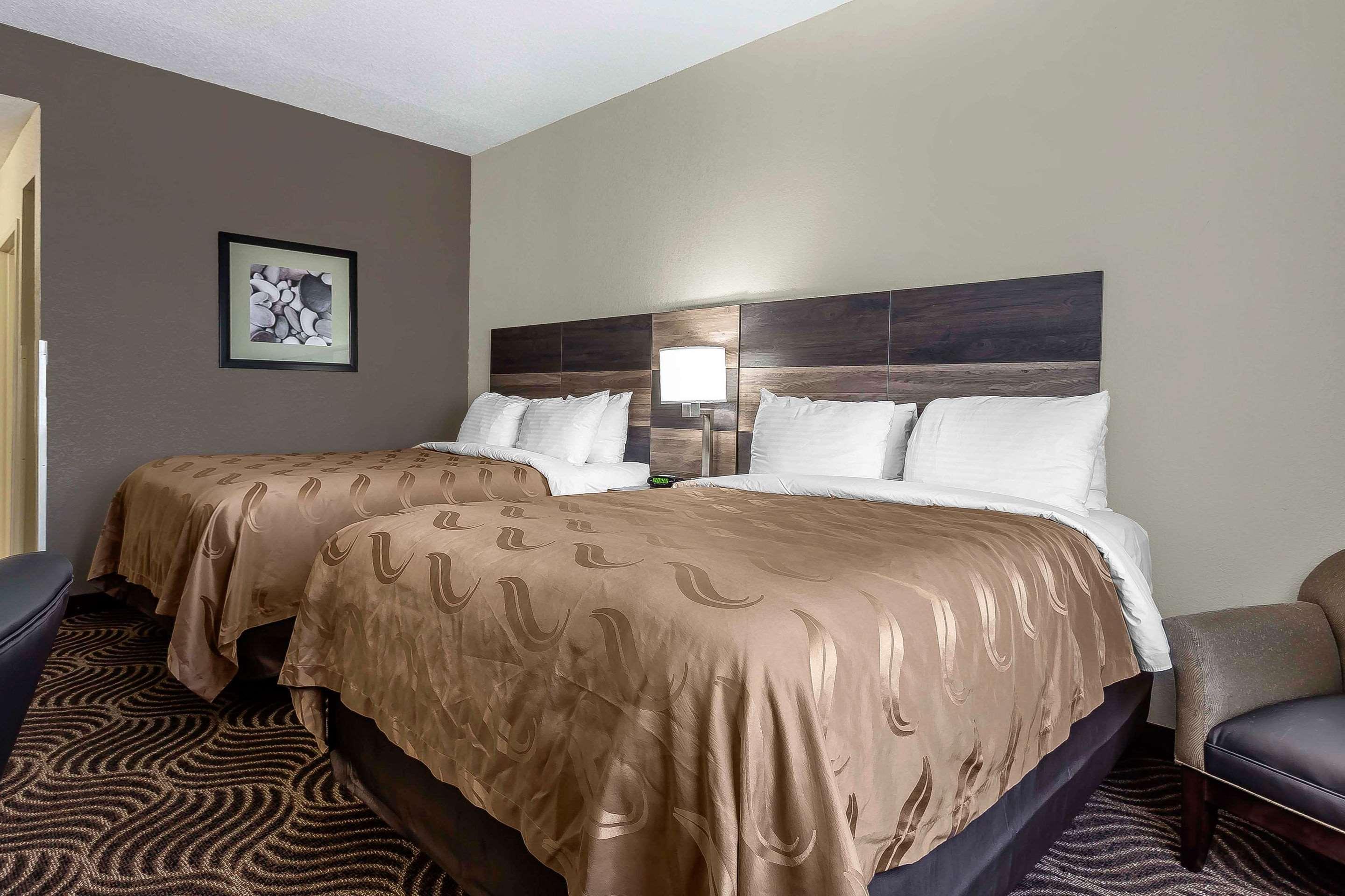Quality Inn & Suites Солсбери Экстерьер фото