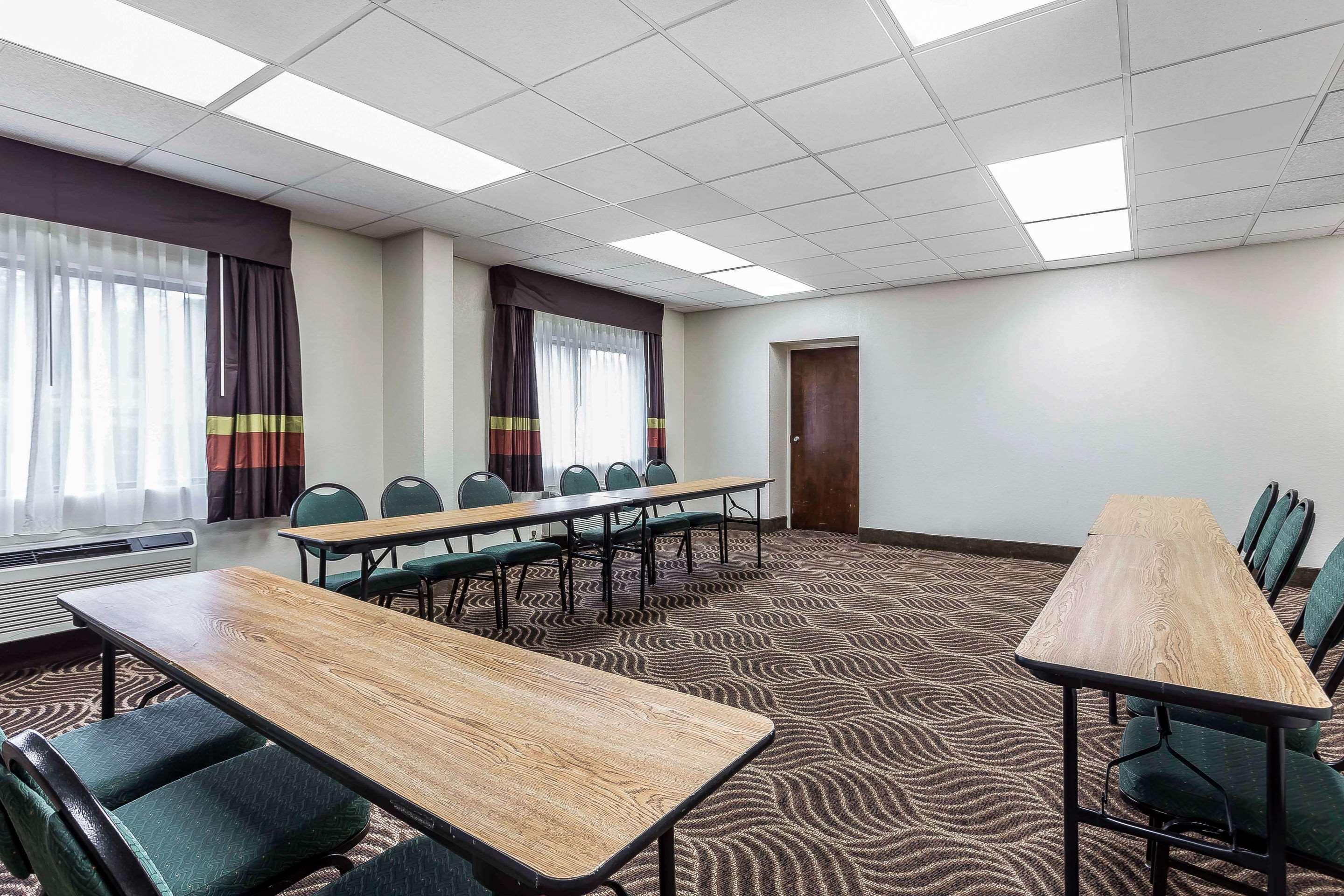 Quality Inn & Suites Солсбери Экстерьер фото