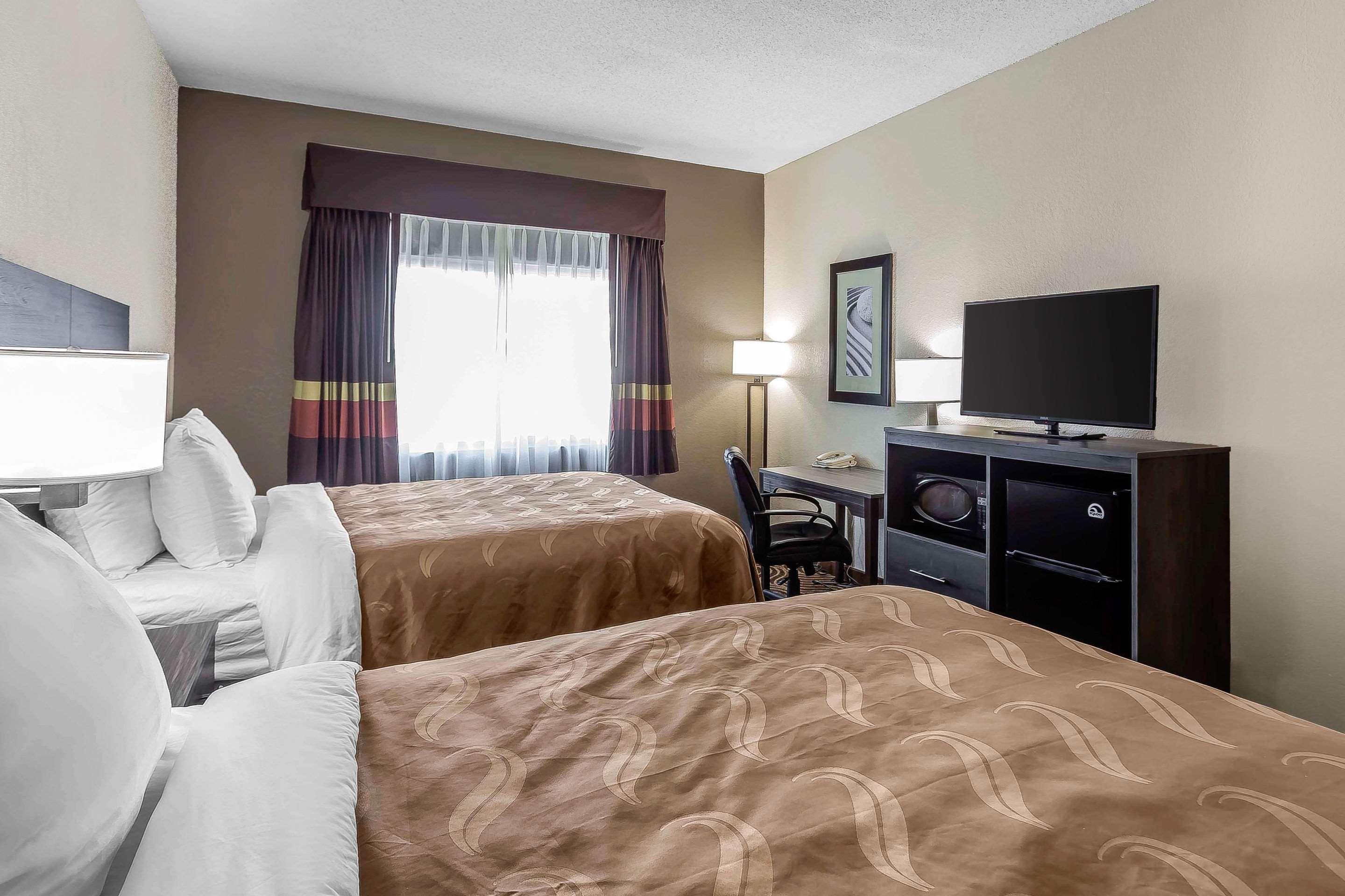 Quality Inn & Suites Солсбери Экстерьер фото